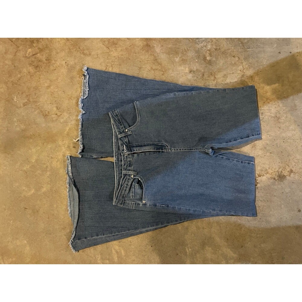 SHEIN size L Bell Bottom Flare jeans Pants hippie flare wide leg jeans euc frays